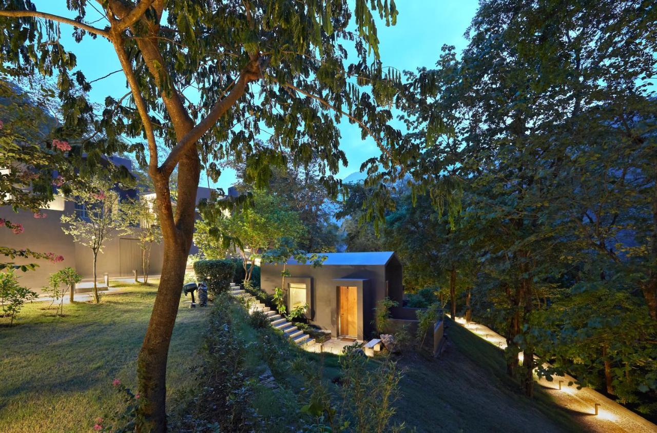 The Roseate Ganges Rishikesh Hotel Bagian luar foto