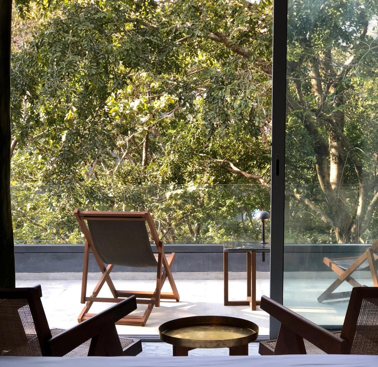 The Roseate Ganges Rishikesh Hotel Bagian luar foto